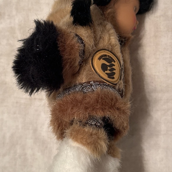 Alaska Souvenir Vinyl Doll Princess Alaskan Cruises Collector Doll - Picture 4 of 6